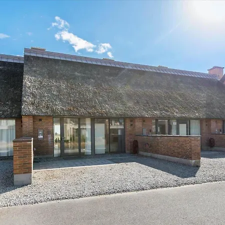 1170-romo-gulirisvej-170 Apartamento